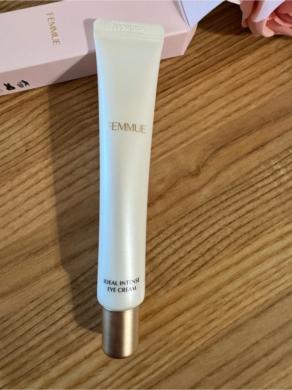 Femmue Ideal Intense Eye Cream - Pink